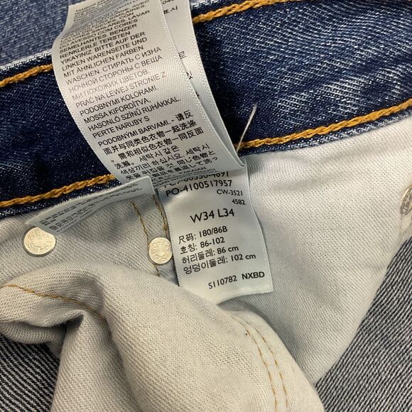 Levi’s 550 Relaxed Fit Tapered Leg Men’s Jeans Size 34x34 Medium Wash Button Fly - Picture 7 of 7